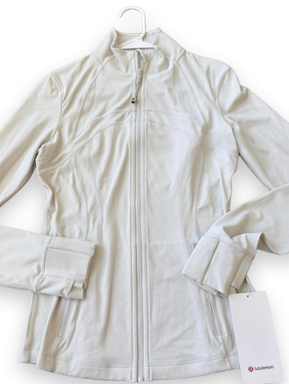 Lululemon Define Nulu size 8